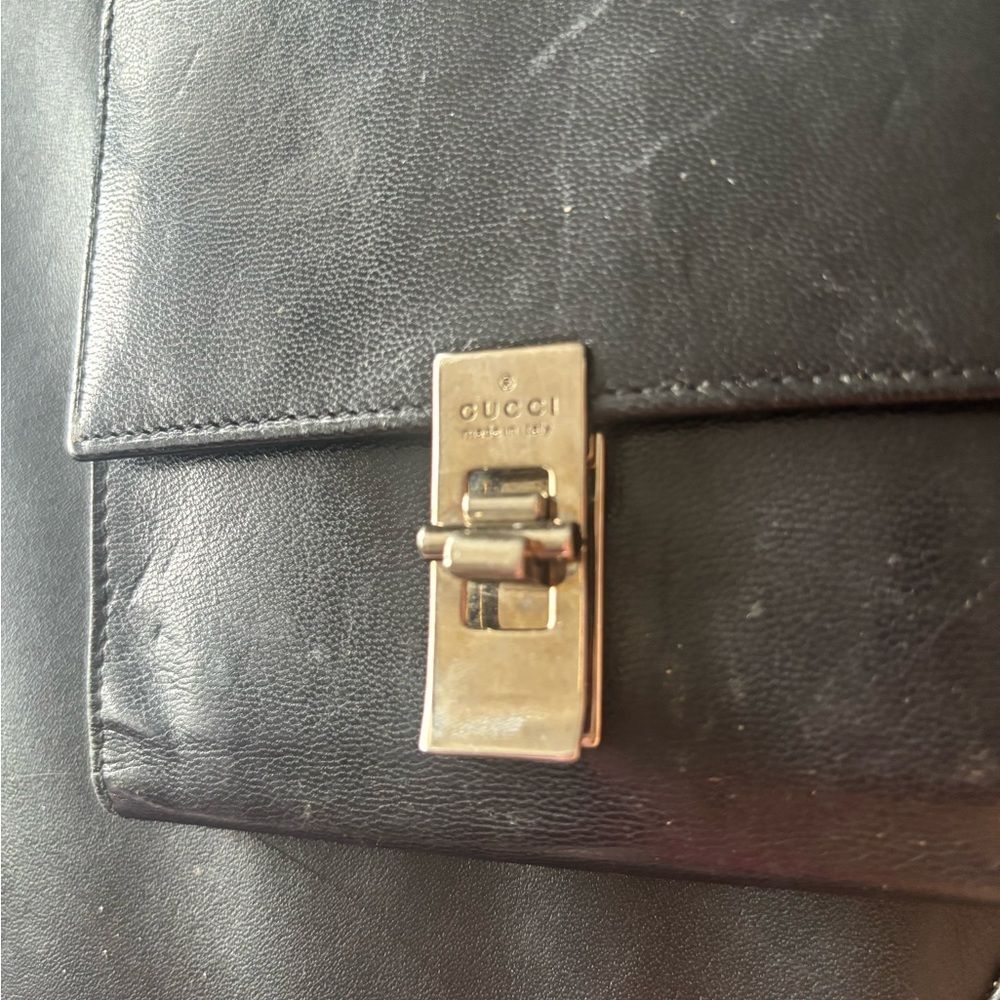 Gucci logo wallet coin purse money accessory check book id credit card holder